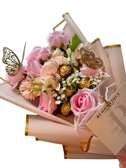 Flat Lay Bouquet (7 Ct)