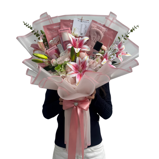 Lily Makeup Bouquet
